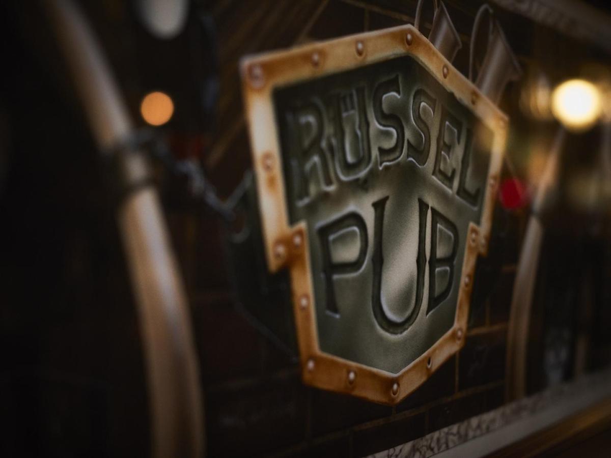 זאנגרהאוזן Pension Ruessel-Pub מראה חיצוני תמונה